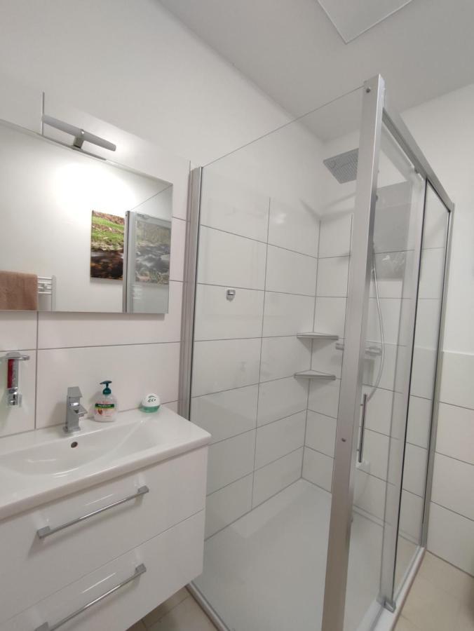 Bed and Breakfast Steepleview House Бад-Петерсталь-Грисбах Экстерьер фото