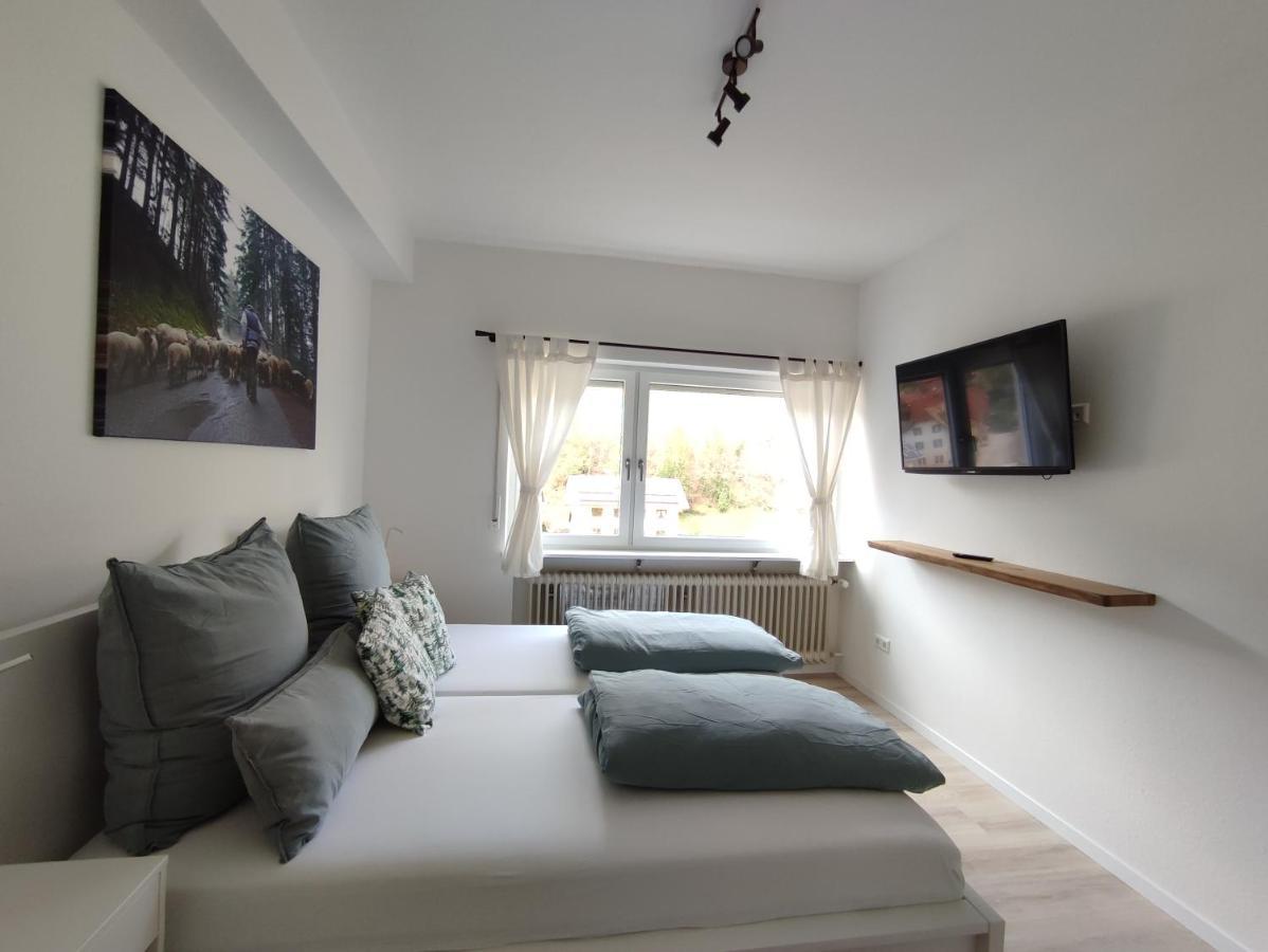 Bed and Breakfast Steepleview House Бад-Петерсталь-Грисбах Экстерьер фото
